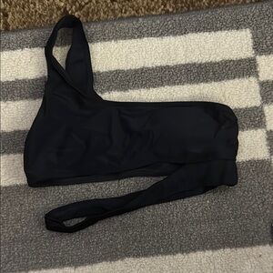 Elegant Black One-Shoulder Bikini Top
